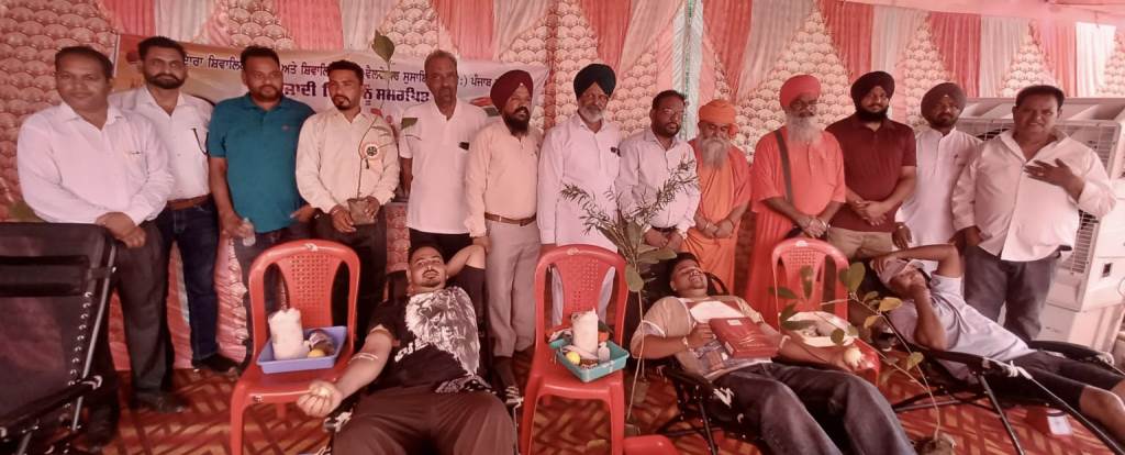 53 blood donors donated blood in the blood donation camp dedicated to Independence Day